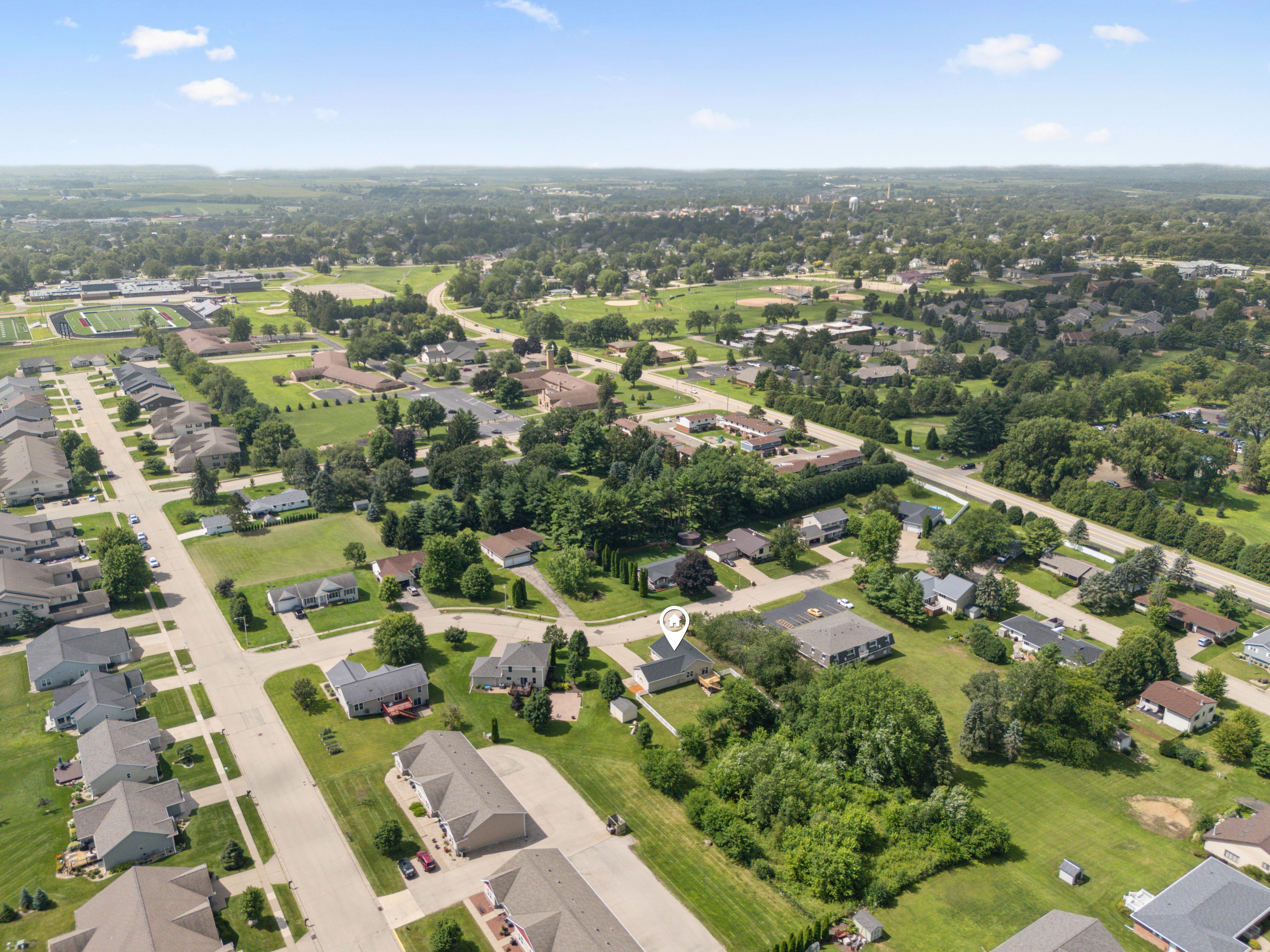 Listing Photo: 58-510 780 Country Club Ct Drone